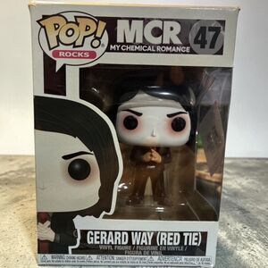 Funko Pop! Rocks: My Chemical Romance MCR - Gerard Way (Red Tie) #47